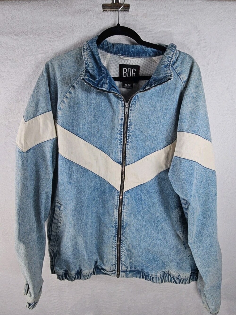 BDG Urban Outfitters Denim Jacket Light Wash Chevron Size XL